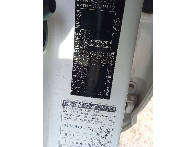 toyota prius (nhw20) del año 2008