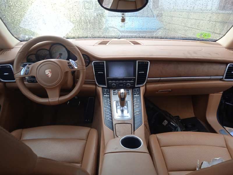 porsche panamera del año 2011