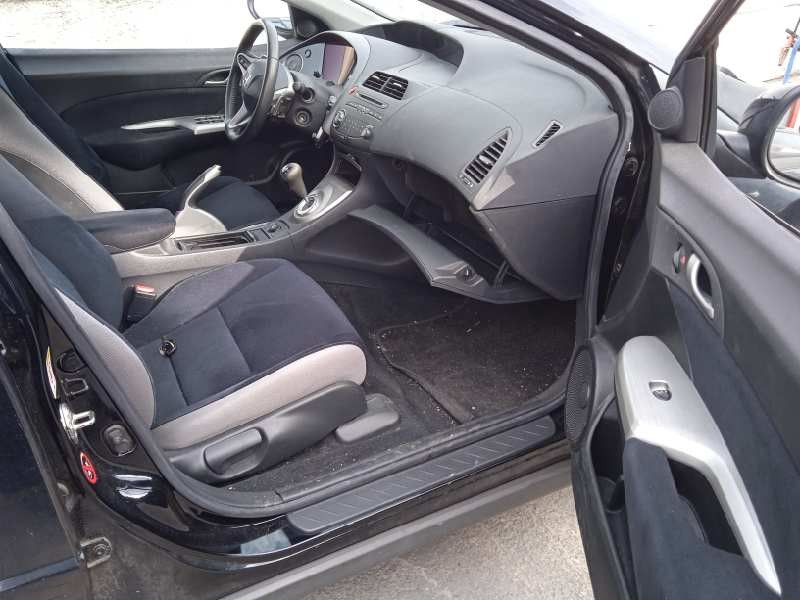 honda civic berlina 5 (fk) del año 2007