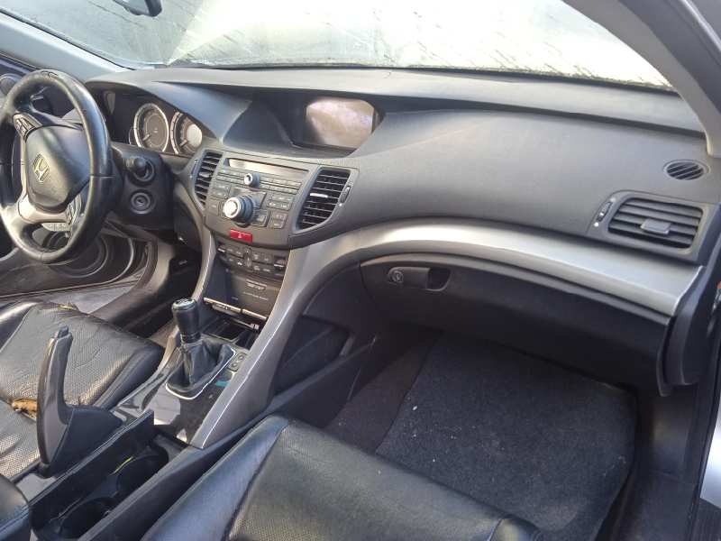 honda accord berlina (cu) del año 2010