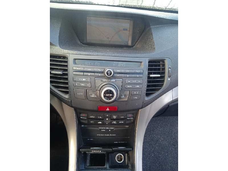 honda accord berlina (cu) del año 2010