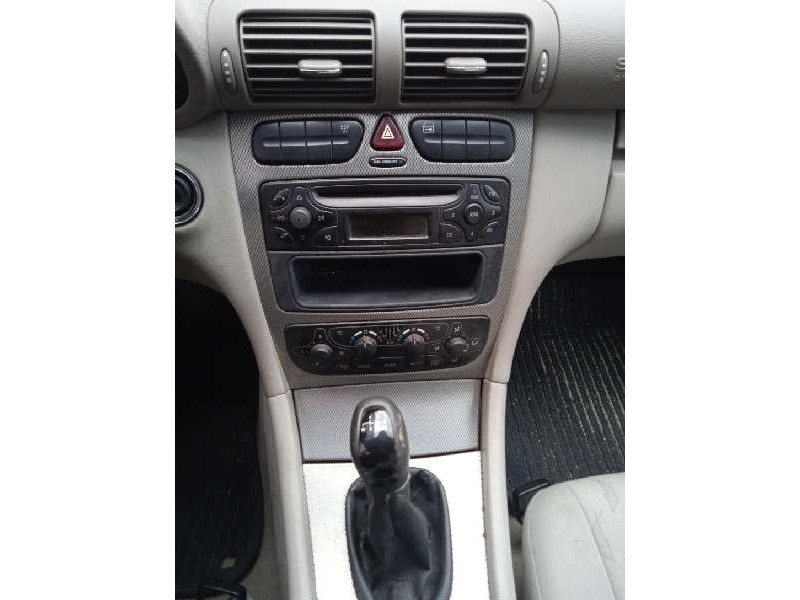 mercedes-benz clase c (w203) sportcoupe del año 2003