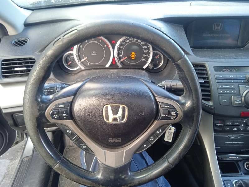 honda accord berlina (cu) del año 2010