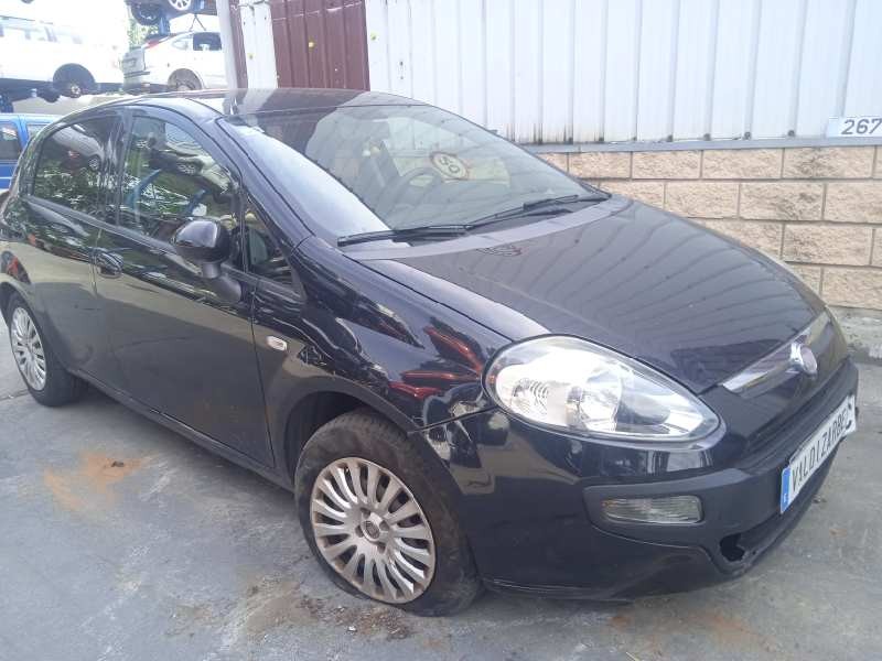 fiat punto (evo) (199) del año 2010