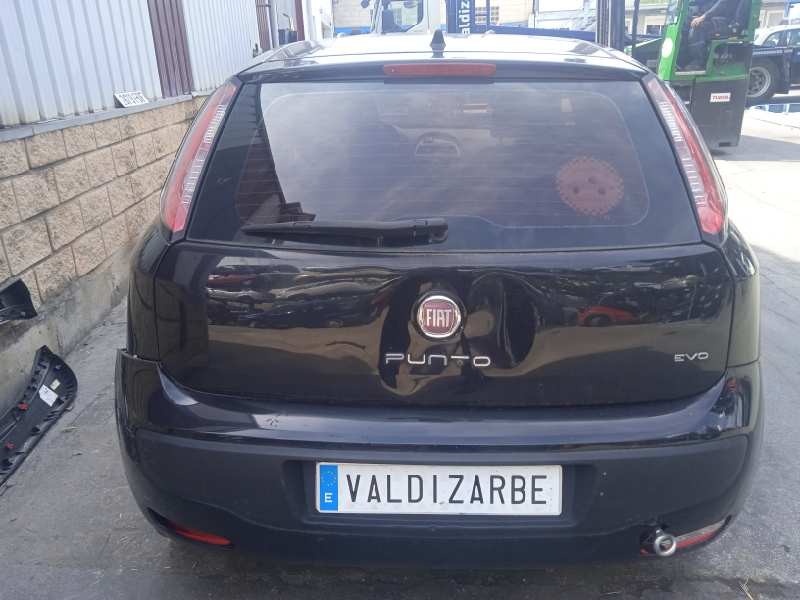 fiat punto (evo) (199) del año 2010