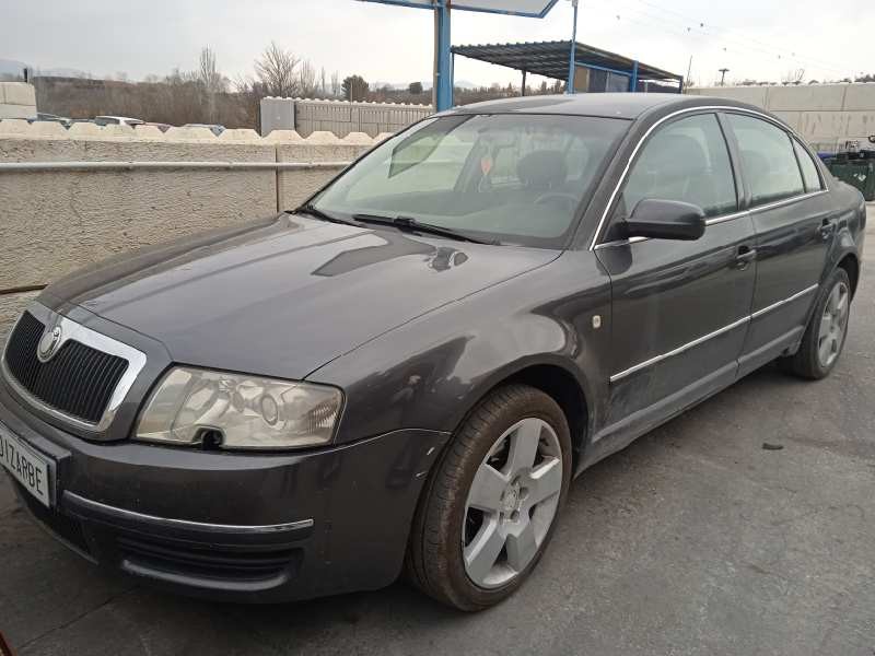skoda superb (3u4) del año 2005