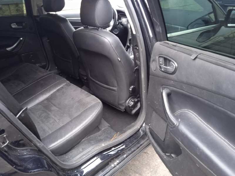 ford mondeo sportbreak (ca2) del año 2010