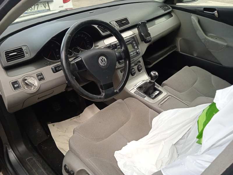 volkswagen passat berlina (3c2) del año 2005