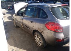 RENAULT CLIO GRANDTOUR