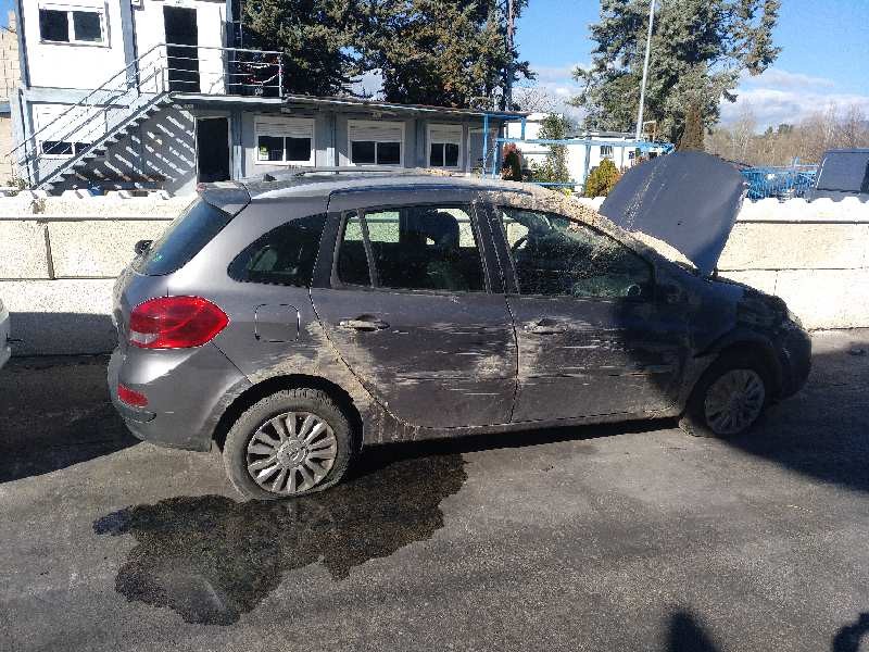 renault clio grandtour del año 2012