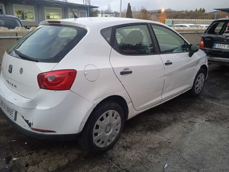 seat ibiza (6j5) del año 2011