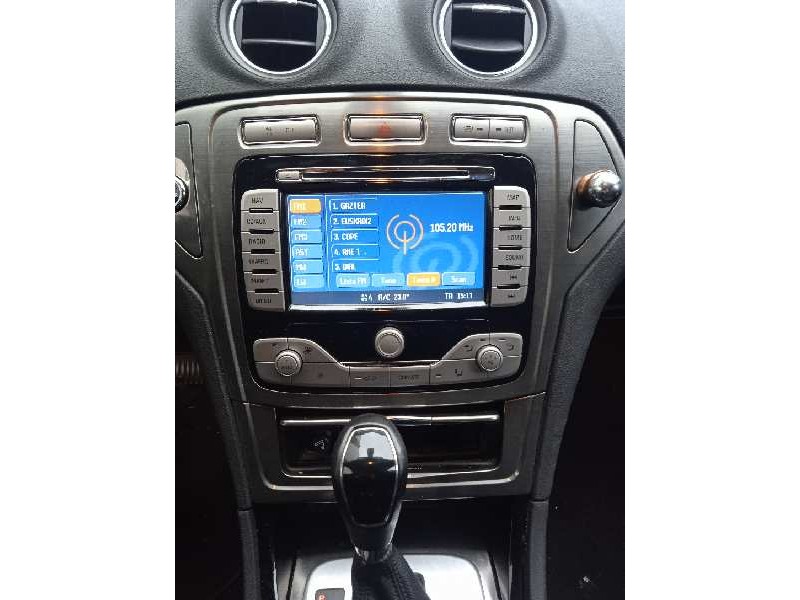 ford mondeo sportbreak (ca2) del año 2010