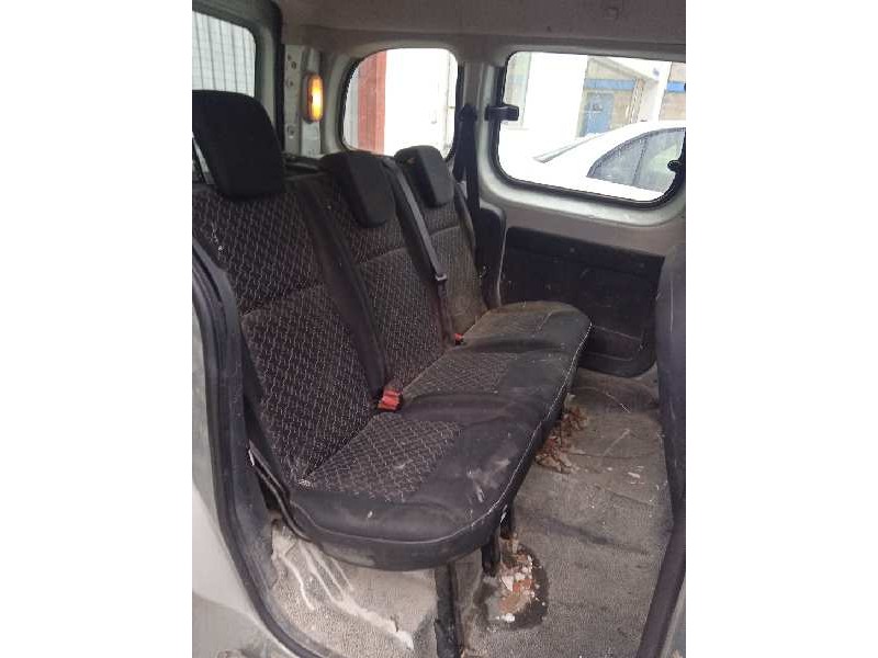 renault kangoo del año 2011