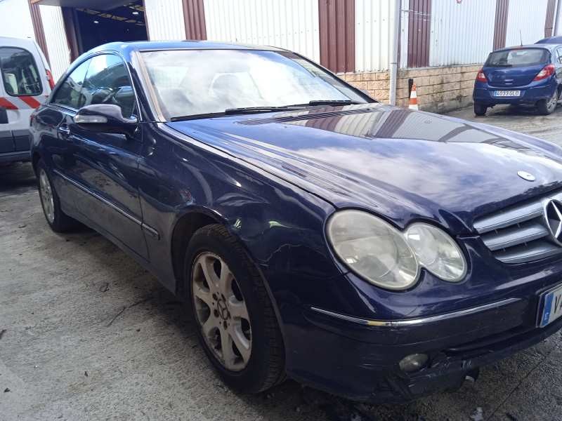 mercedes-benz clase clk (w209) coupe del año 2003