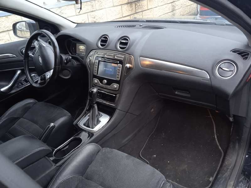 ford mondeo sportbreak (ca2) del año 2010