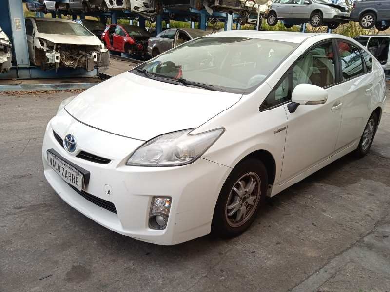toyota prius (nhw30) del año 2011