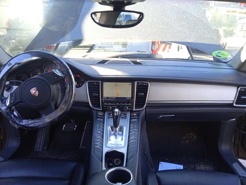 porsche panamera del año 2012