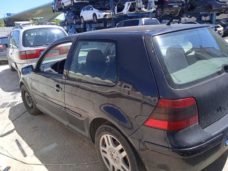 volkswagen golf iv berlina (1j1) del año 2000