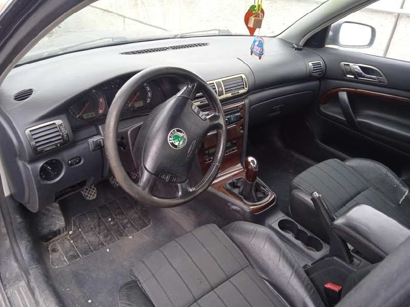 skoda superb (3u4) del año 2005