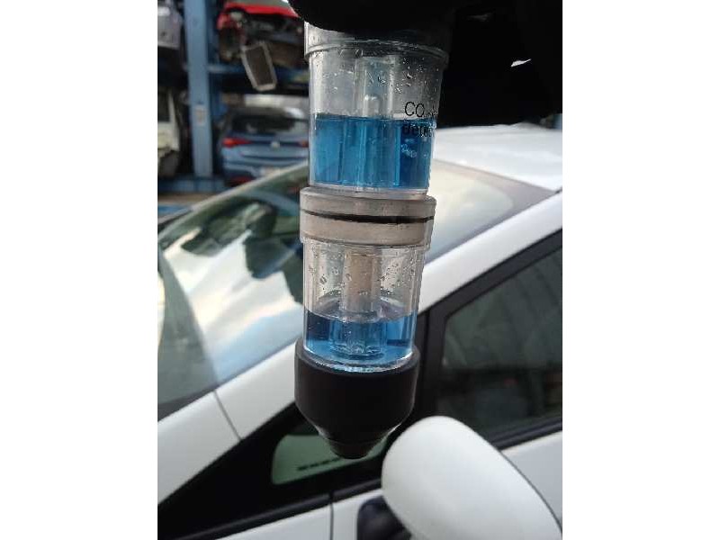 toyota prius (nhw30) del año 2011