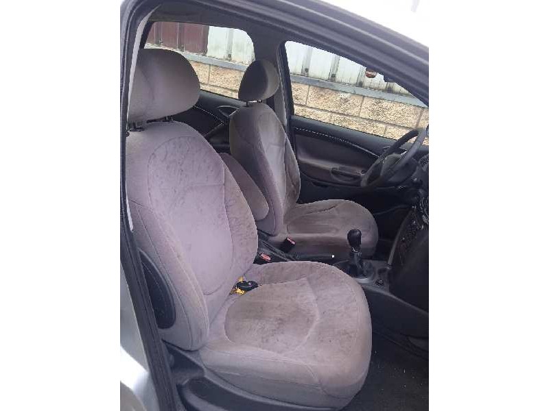 citroën c5 berlina del año 2004