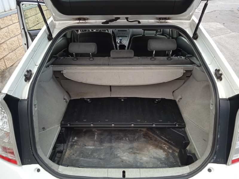 toyota prius (nhw30) del año 2011