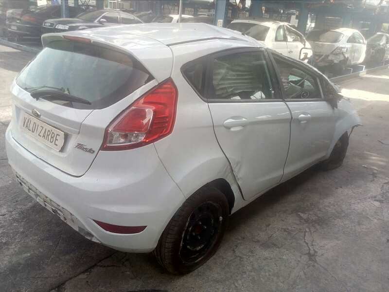 ford fiesta (ccn) del año 2014
