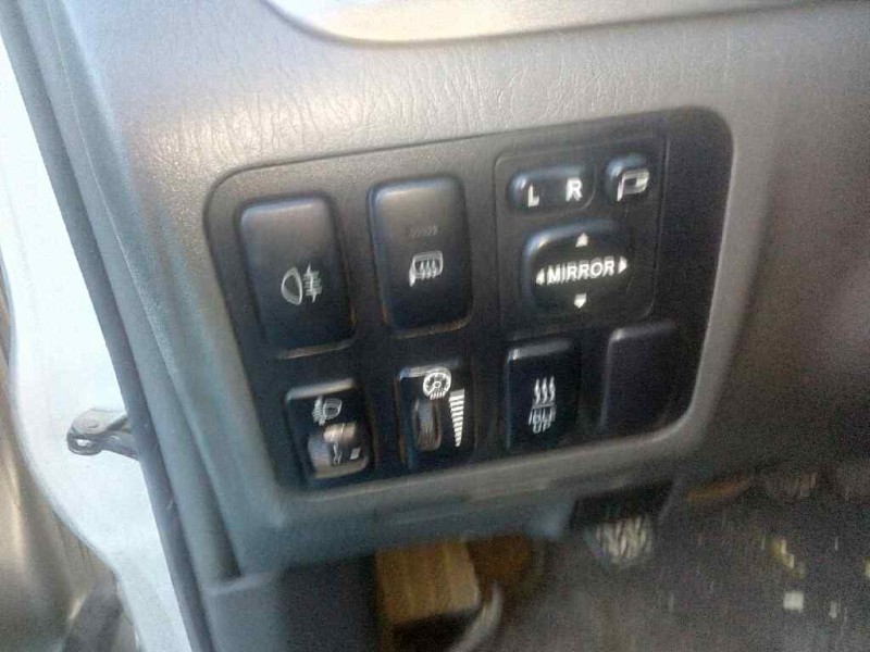 toyota land cruiser (j12) del año 2005