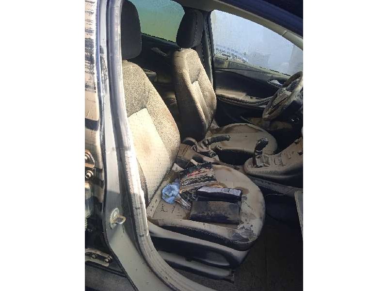 opel astra k lim. 5türig del año 2018