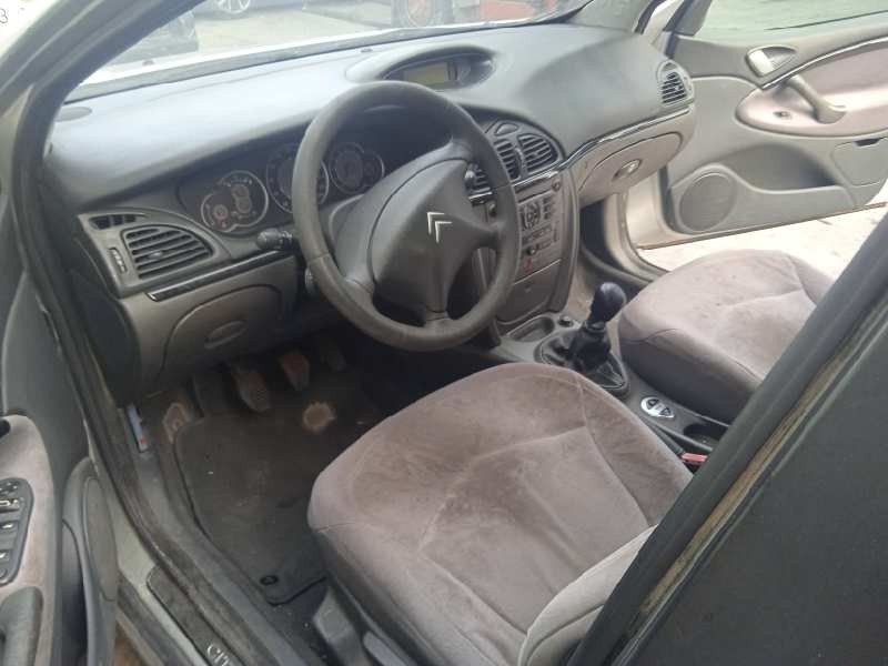 citroën c5 berlina del año 2004