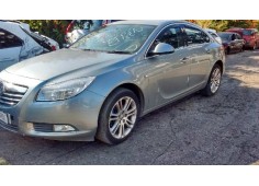 OPEL INSIGNIA BERLINA