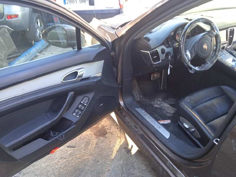 porsche panamera del año 2012