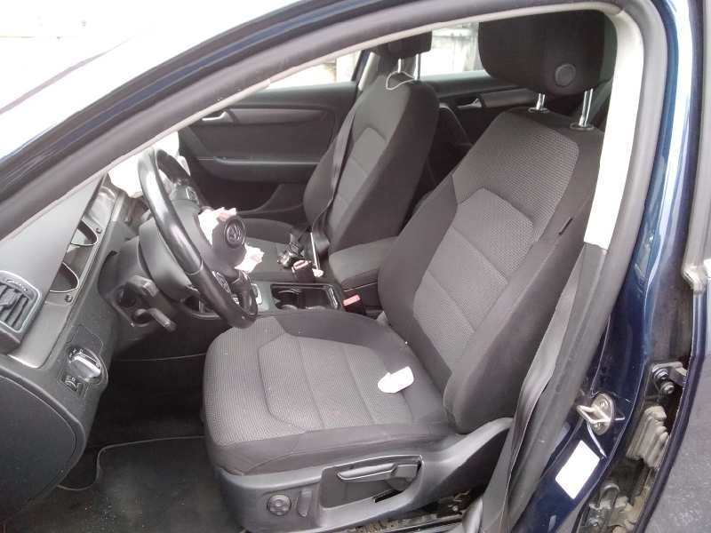 volkswagen passat lim. (362) del año 2012