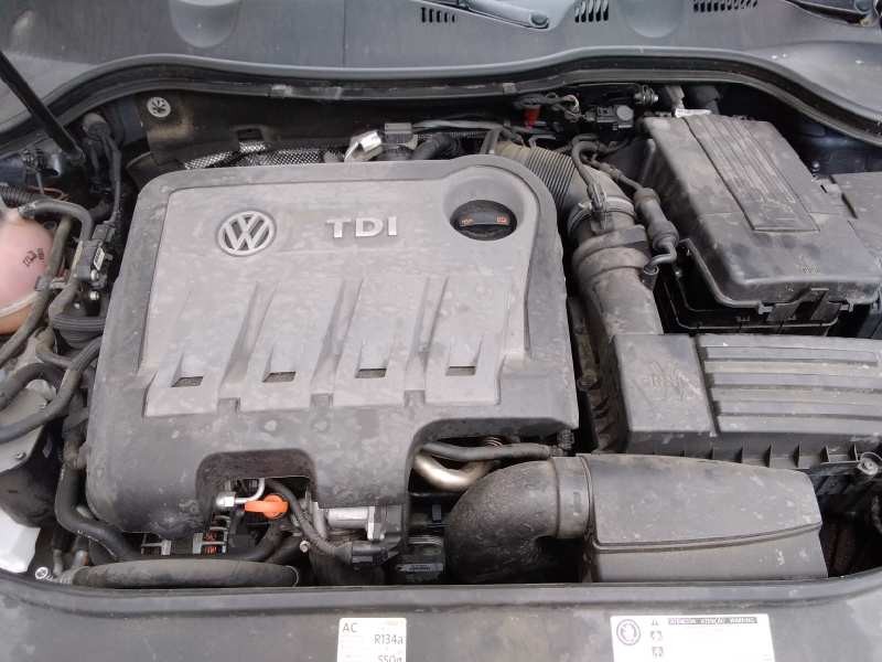 volkswagen passat lim. (362) del año 2012