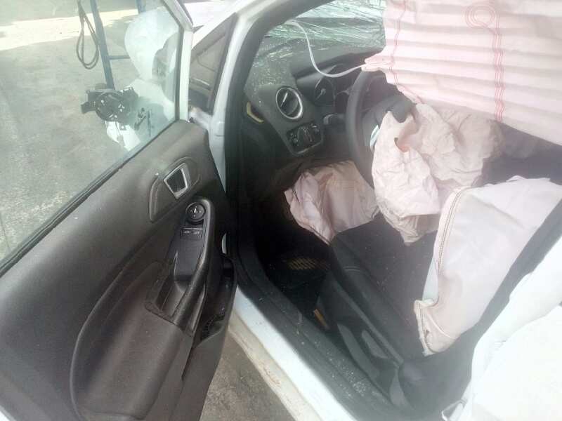 ford fiesta (ccn) del año 2014