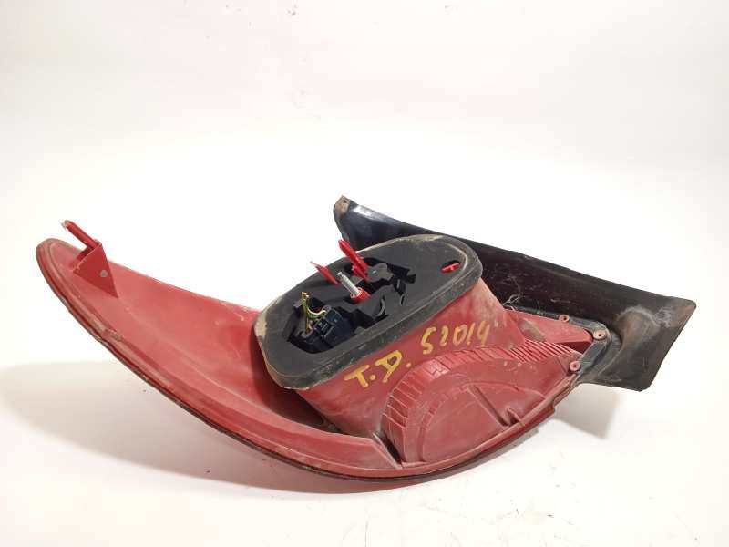 Recambio de piloto trasero derecho para peugeot 206+ básico referencia OEM IAM 6351GV  