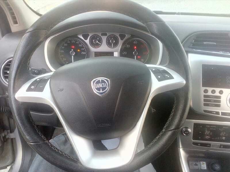 lancia delta (181) del año 2008