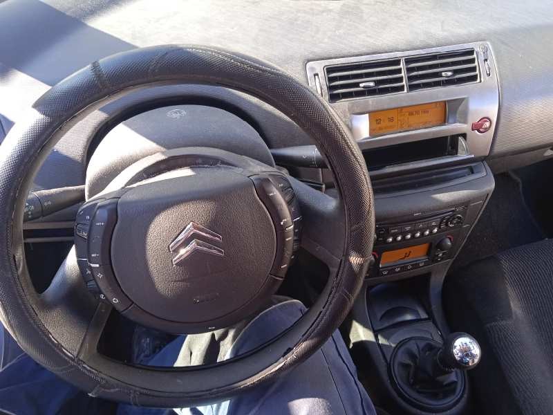 citroën c4 berlina del año 2009