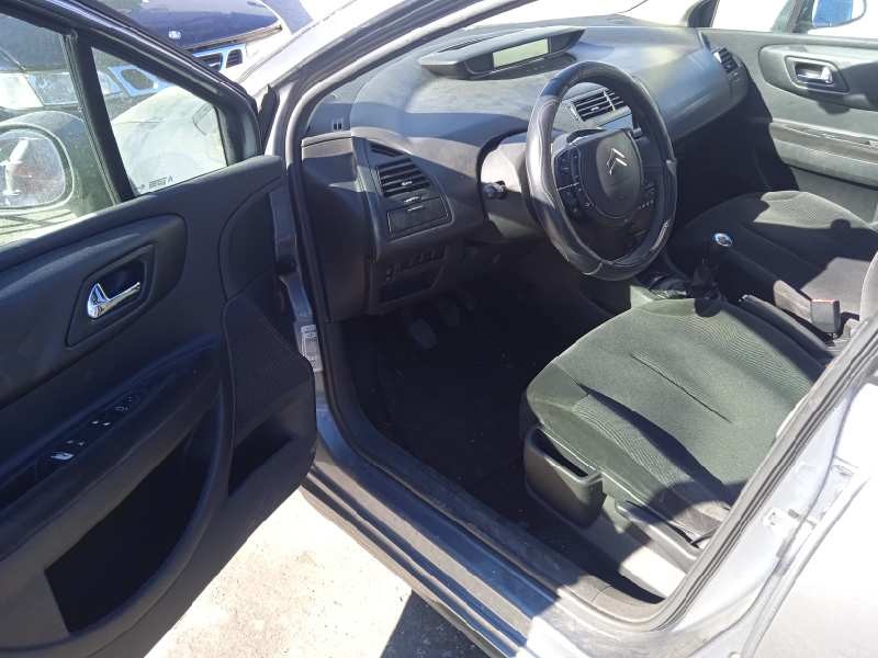 citroën c4 berlina del año 2009