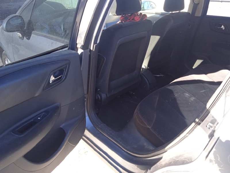 citroën c4 berlina del año 2009