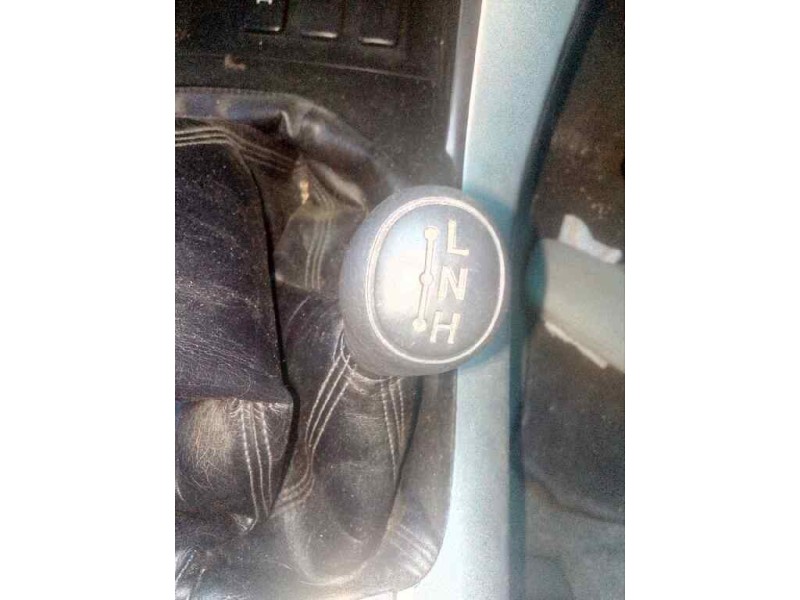 toyota land cruiser (j12) del año 2005