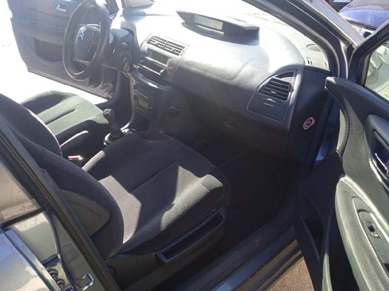 citroën c4 berlina del año 2009