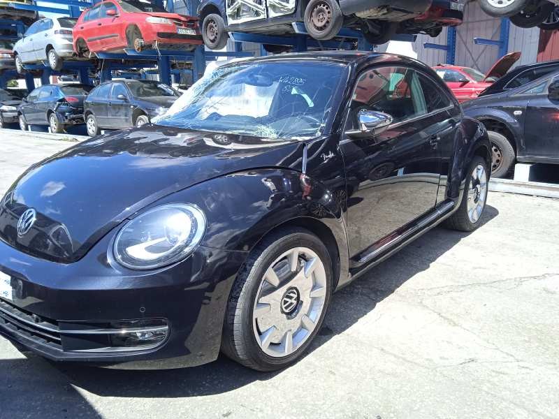 volkswagen beetle del año 2014
