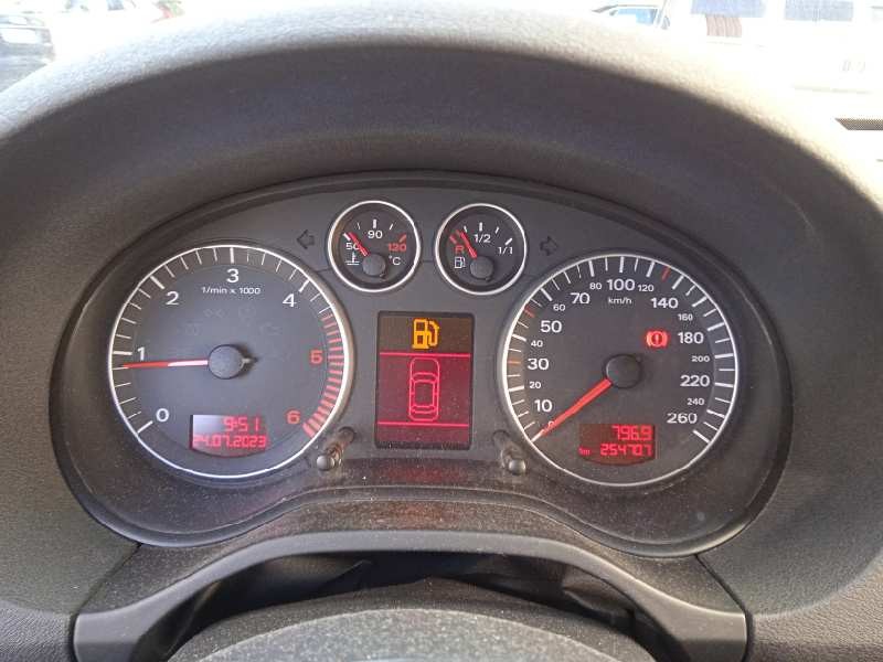 audi a3 (8p) del año 2004