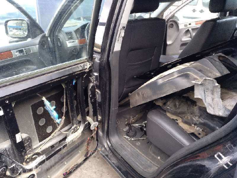 volkswagen touareg (7la) del año 2004