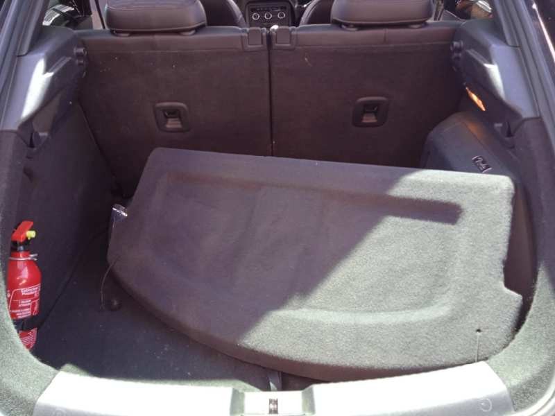 volkswagen beetle del año 2014