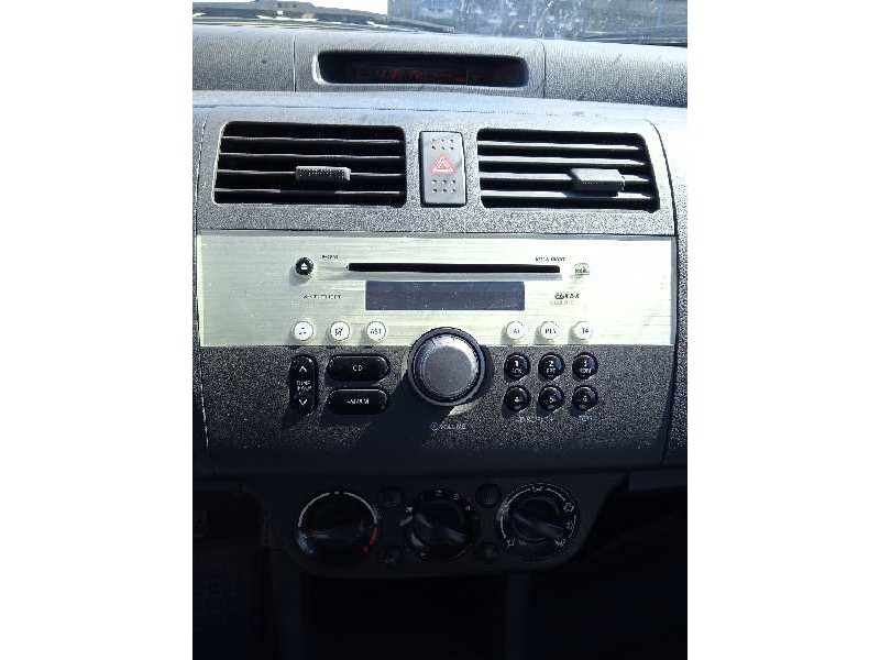 suzuki swift berlina (mz) del año 2010