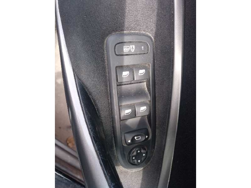 citroën c5 berlina del año 2012