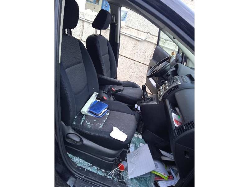 mazda 5 berl. (cr) del año 2009