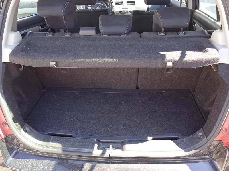 suzuki swift berlina (mz) del año 2010